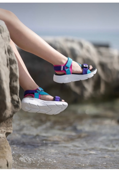 Kadın Dolgu Taban Siyah Mavi Spor Sandalet