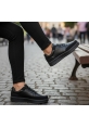Kadın Siyah Süet Detaylı  Kalın Tabanlı Bağcıklı Sneaker 849₺ city2
