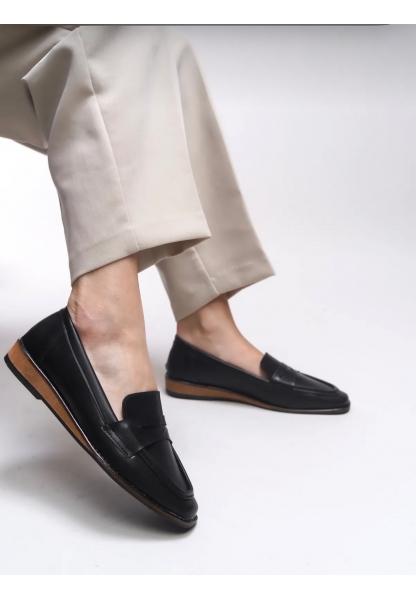 Siyah Düz Tabanlı Loafer Kraf