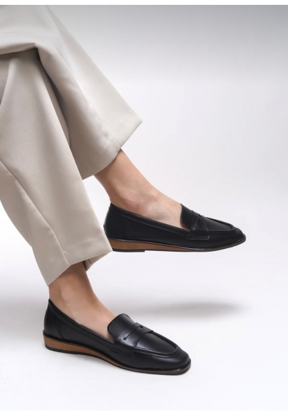 Siyah Düz Tabanlı Loafer Kraf