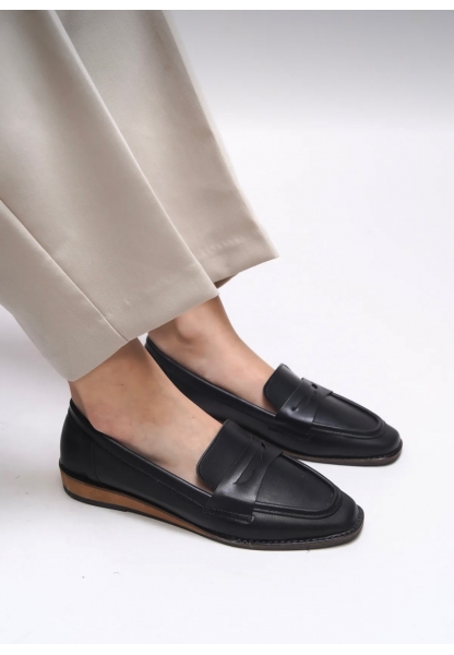 Siyah Düz Tabanlı Loafer Kraf