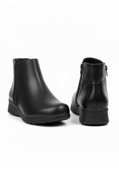 Siyah Kroko ve Zımba Detaylı Rahat Taban Bot 690₺ | KRZ661