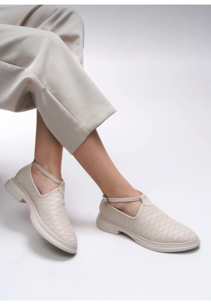Bej  Bilekten Bağlı Kadın  Loafer kant