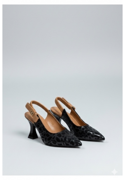 Siyah Desenli Lastikli Kısa Topuklu Ayakkabı - Çeka 599₺
