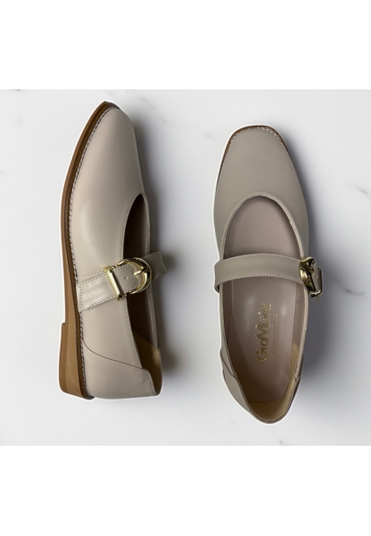 Altın Tokalı Bej Kadın Loafer  tipo