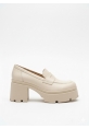 Klasik Kalın Tabanlı Bej Topuklu Loafer 849₺ jona
