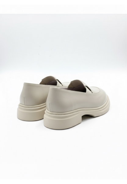 Krem Klasik Kalın Tabanlı Düz Loafer Ayakkabı 849₺ | RGL995