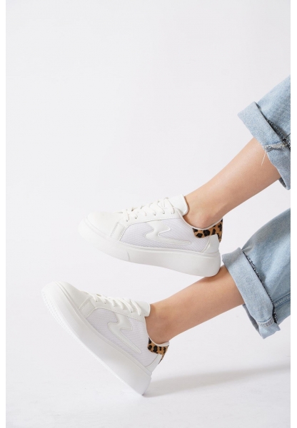Leopar Detaylı Kalın Taban Fileli Beyaz Sneaker pene