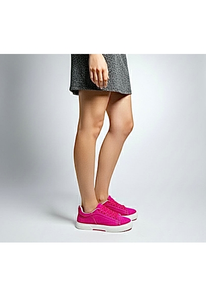 Fuşya Kanvas Bağcıklı Spor Ayakkabı akar 449₺
