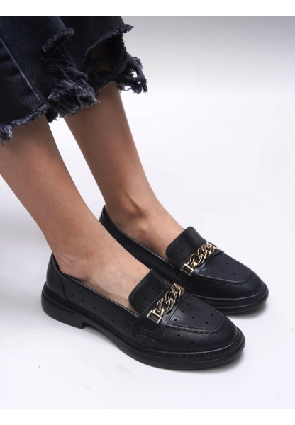 Zincir Detaylı Siyah Kadın Loafer peta