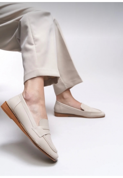 Bej Düz Tabanlı Loafer kraf