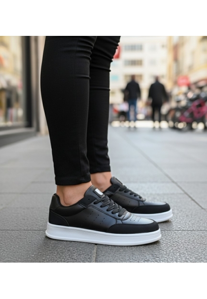 Siyah Beyaz Kalın Tabanlı Bağcıklı Kadın Sneaker Ayakkabı 849₺ city