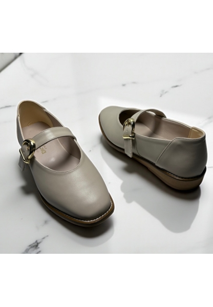 Altın Tokalı Bej Kadın Loafer  tipo