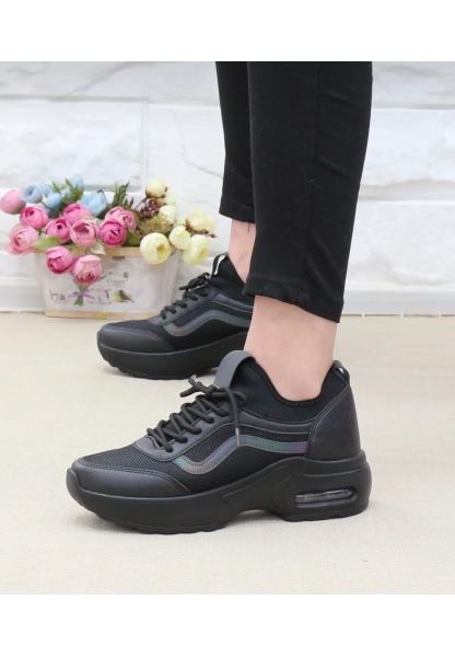 Air Tabanlı Siyah Kadın Sneaker tire